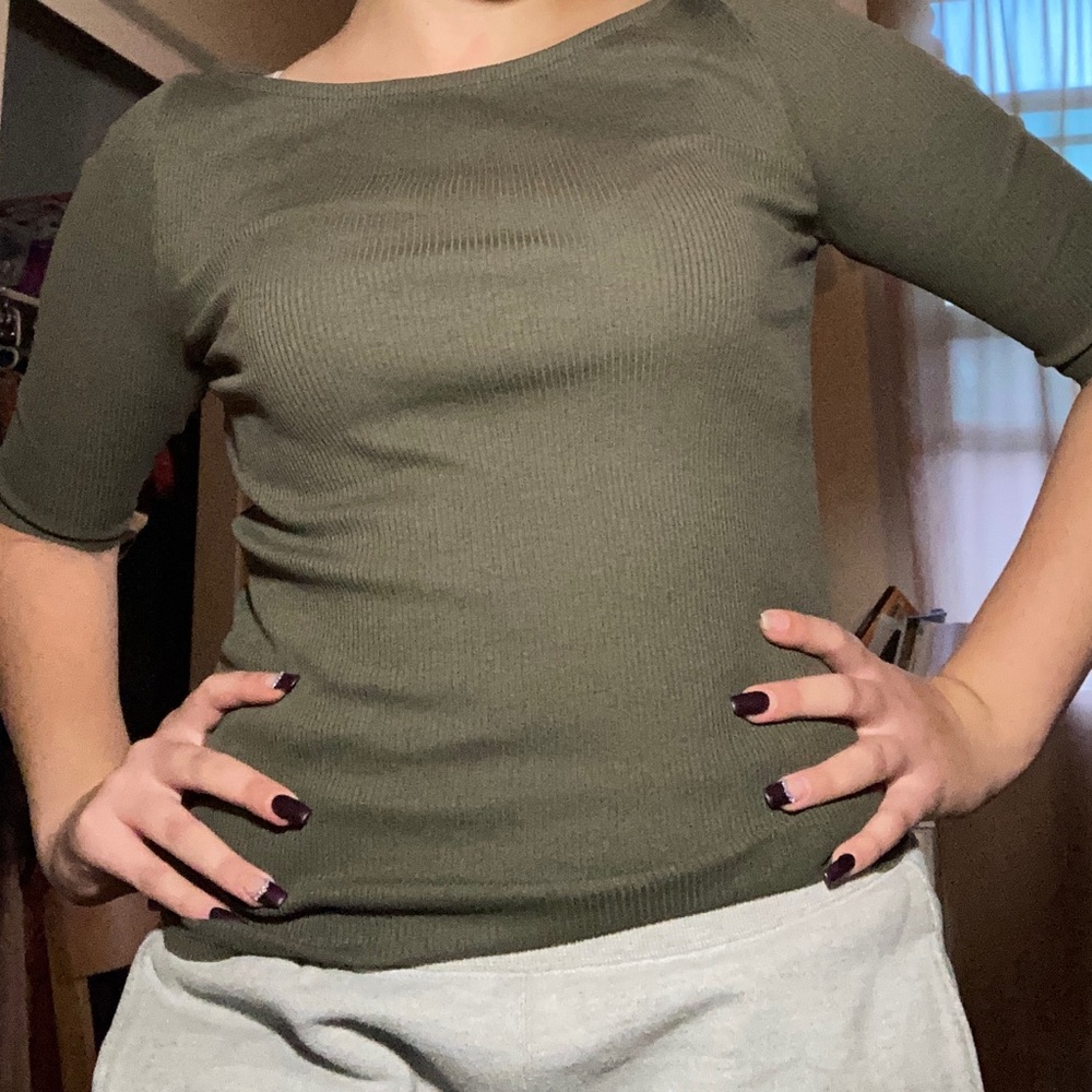 Express- Army Green Mid-Sleeve Top